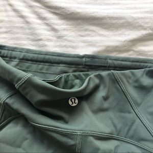 Lululemon Cropped leggings